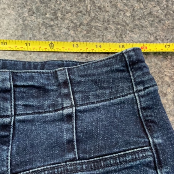 SALE!- NWOT Lucky Brand Stevie Flare jeans. Was $19 now summer sale $16 - Picture 9 of 15